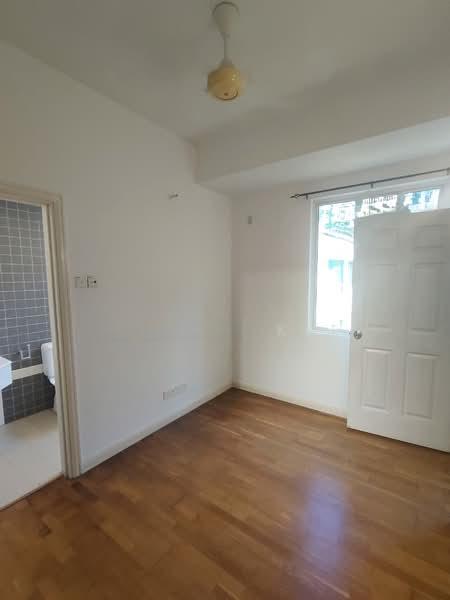 Adora Courtyard Apartments - 4