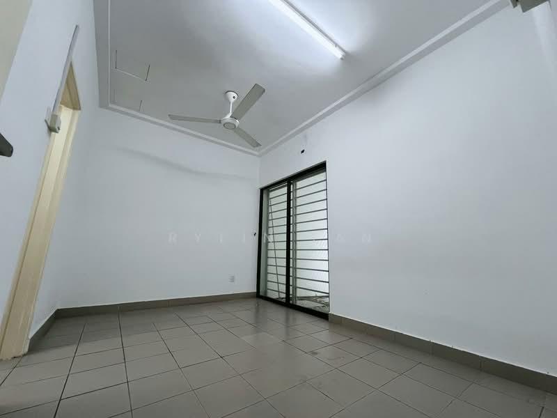 Fuego, Bandar Bukit Raja - 4
