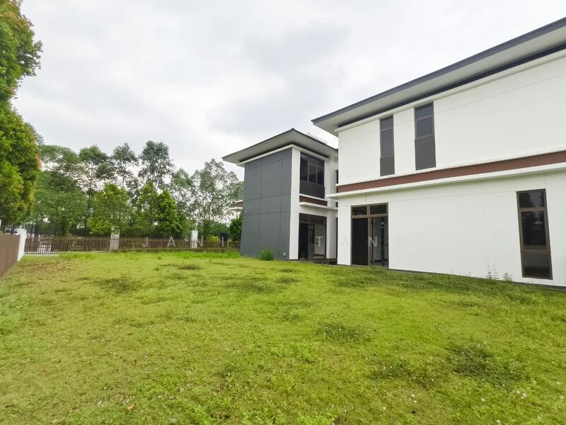 Cora @ Eco Ardence - 4