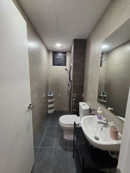 AraTre' Residences - 5