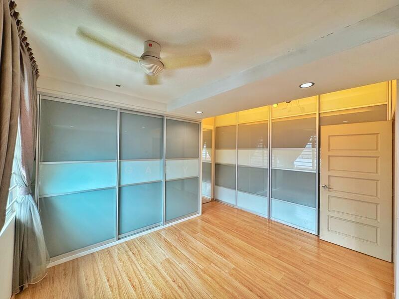 Bukit Dumbar Villa 3132sqft 3.5 Storey TOWNHOUSE Guarded Jelutong - 5