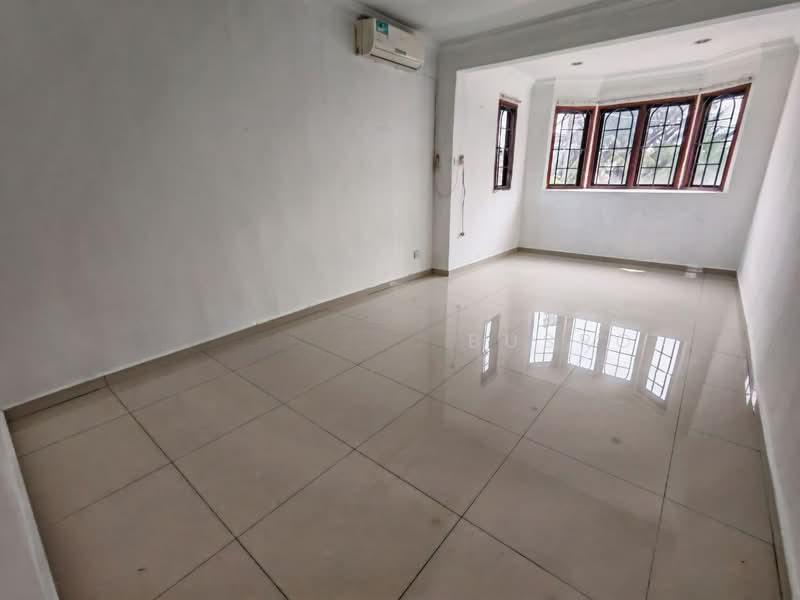 END LOT 1.5 Storey House Alam Megah Seksyen 28 Shah Alam - 4