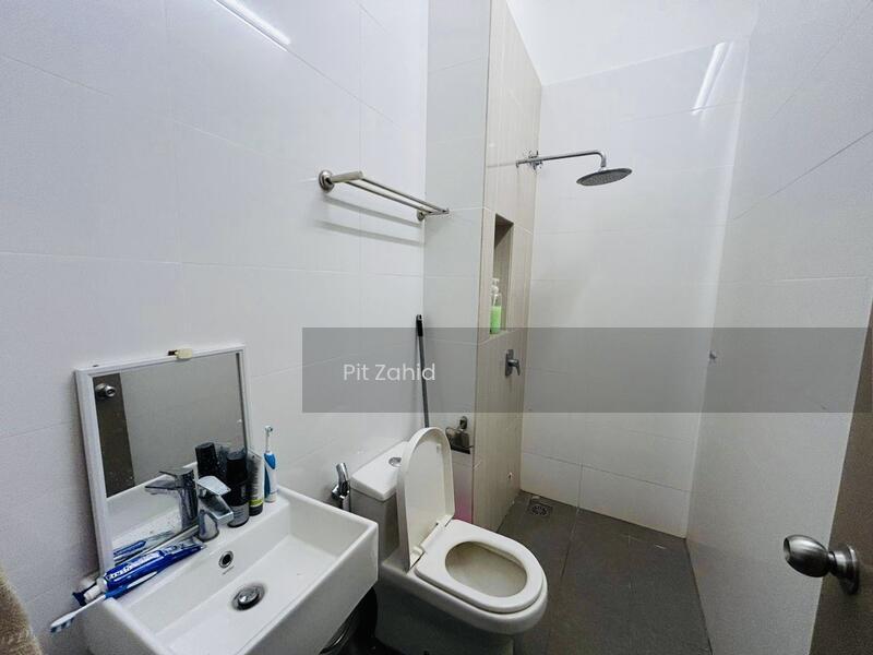 Maple Residence @ Laman View - 3