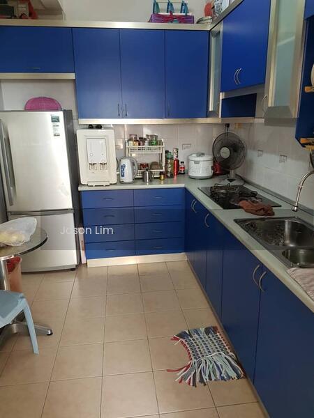 Putri Ria Apartment - 4