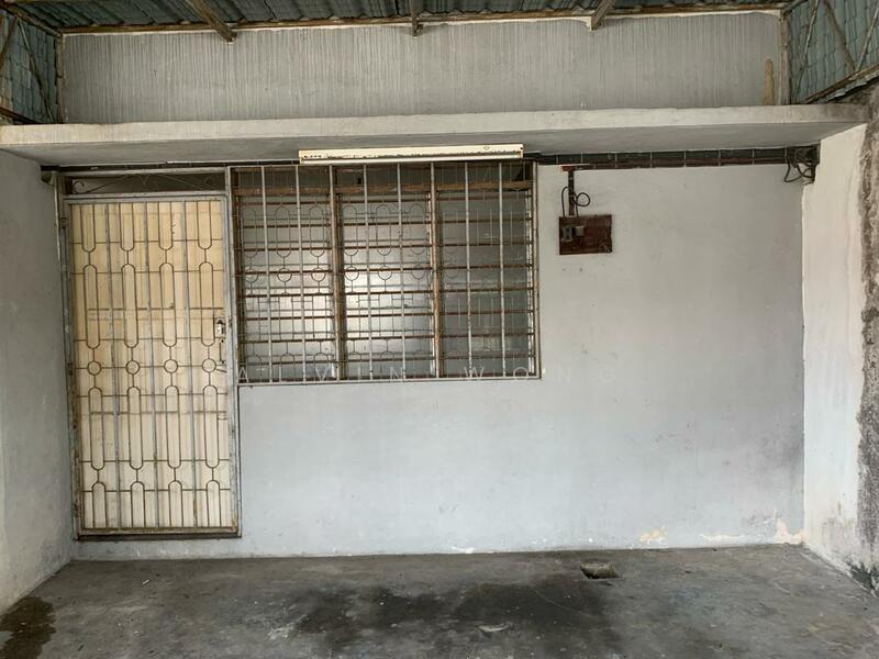 bandar lahat baru,ipoh,perak. - 2