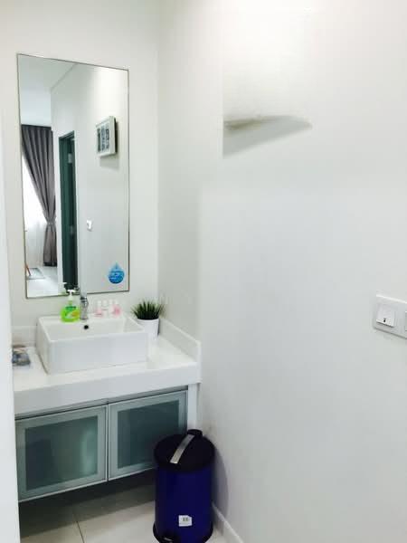 Mercu Summer Suites - 4