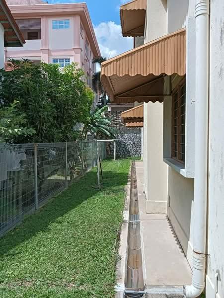 Taman Paramount - 2