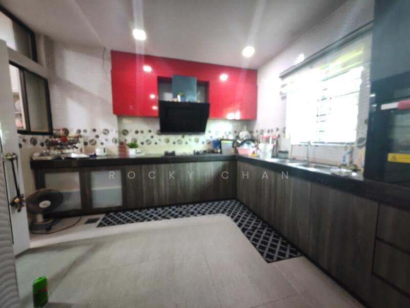 Garden Heights - 4