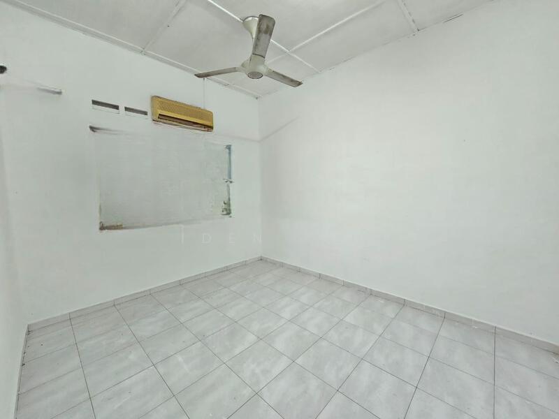 Johor Jaya Johors Jayas - 3