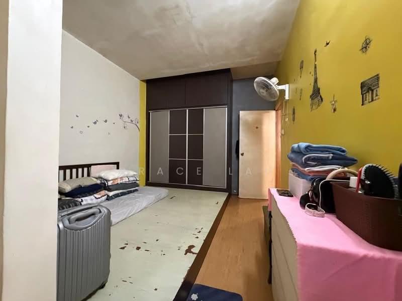 Taman Johor Jaya - 5