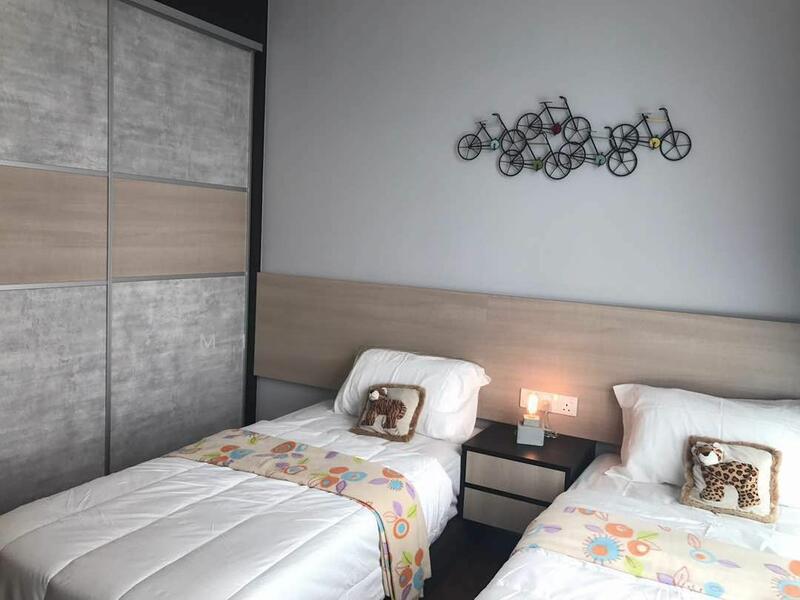 Uptown Residences - 4