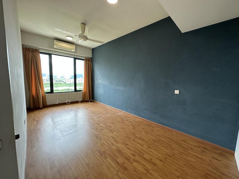 Kiara East - 3