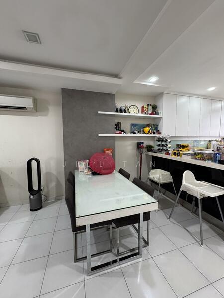 BUKIT INDAH BANDAR NUSAJAYA - 5