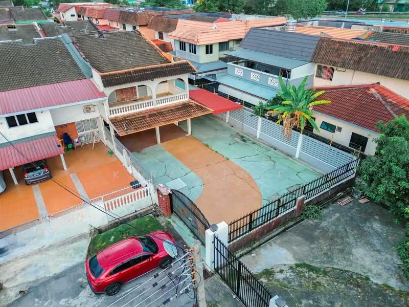 2 Storey CORNER SEMI D Jalan Reko Kajang - 1