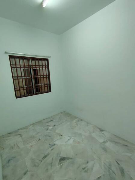 Taman Puncak Jalil - 5