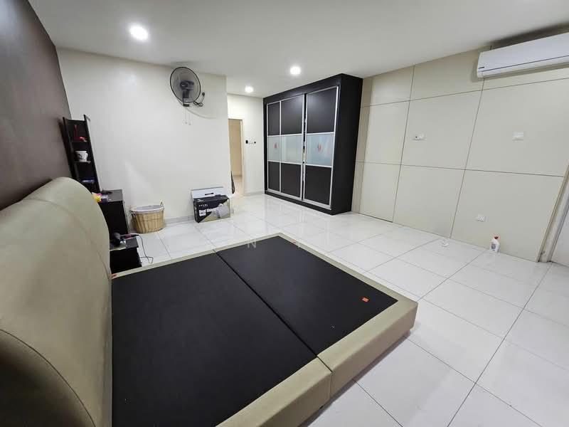 Rini Heights - 4