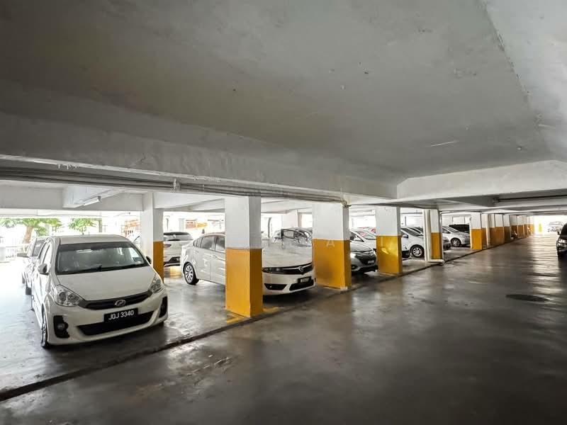 Pelangi Damansara - 5