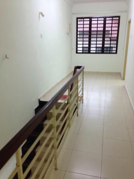 Bk9, Bandar Kinrara - 3