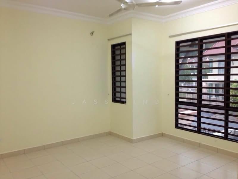 Bk9, Bandar Kinrara - 4