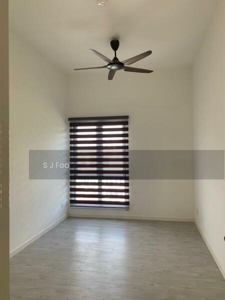 Novus - 4