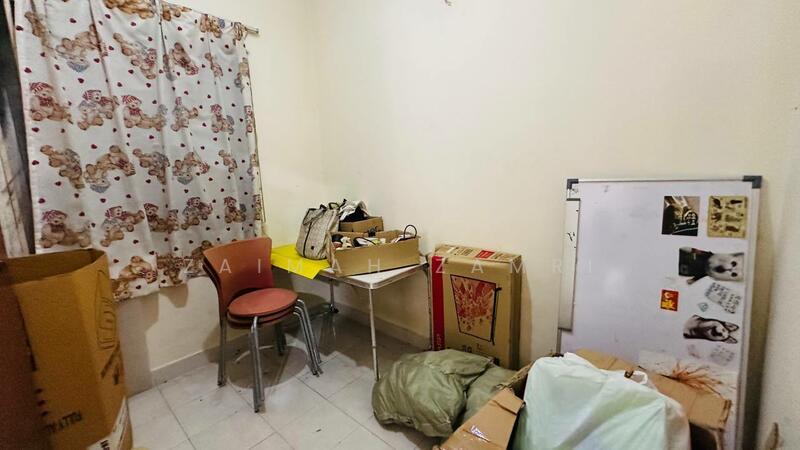 Puteri Bayu Apartment - 2