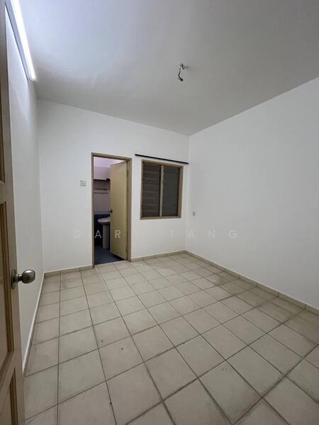 Bandar seri botani - 4