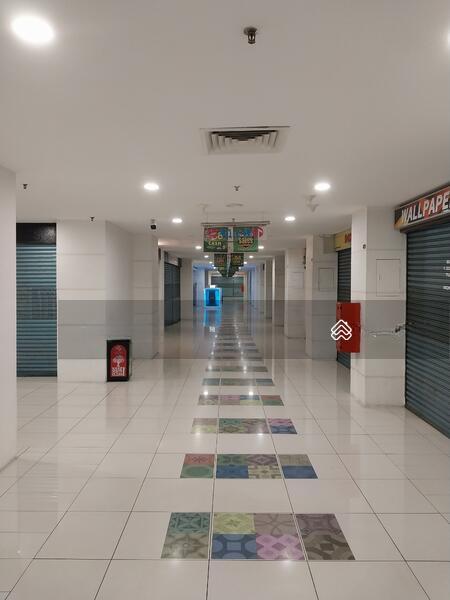 Bukit Jambul Complex 3 Floor, 281sf, Bukit Jambul - 3