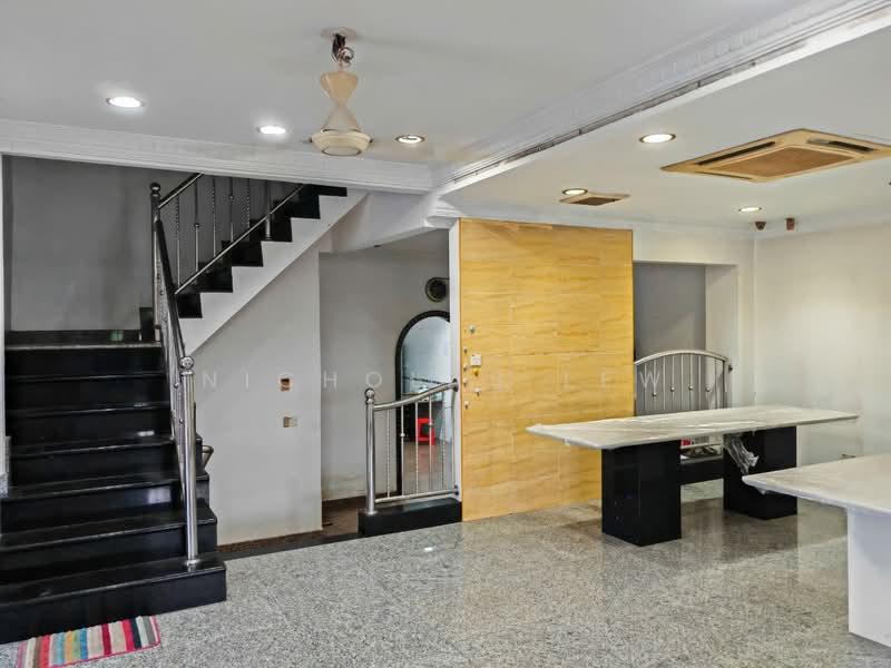 Taman Bukit Serdang Seksyen 5 - 3