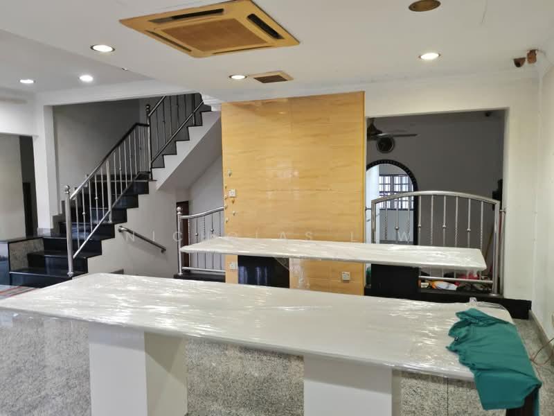 Taman Bukit Serdang Seksyen 5 - 1