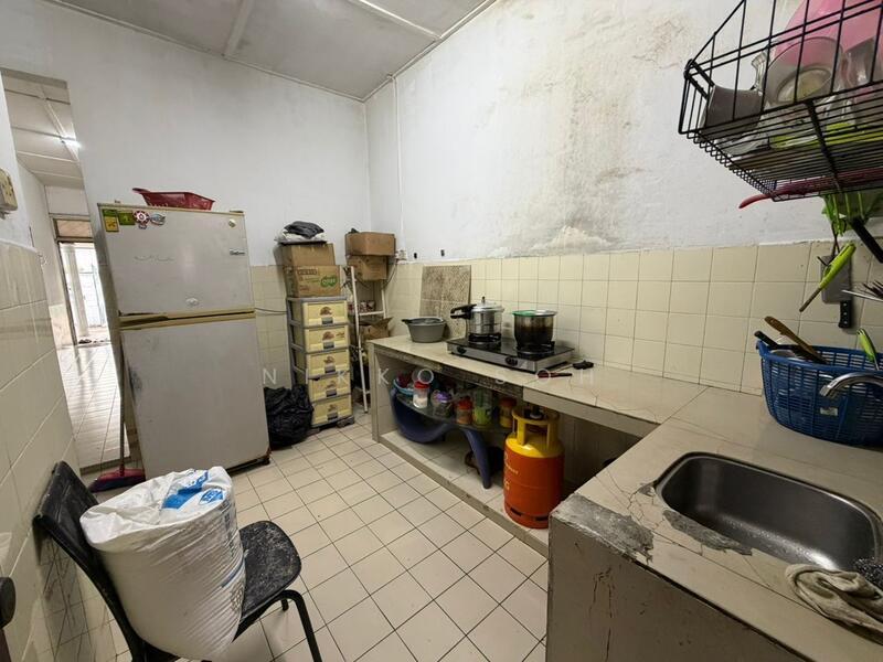 Johor Jaya Jalan Teratai - 3