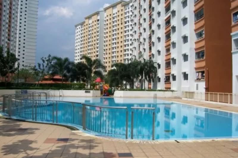 Flora Damansara Apartment - 3