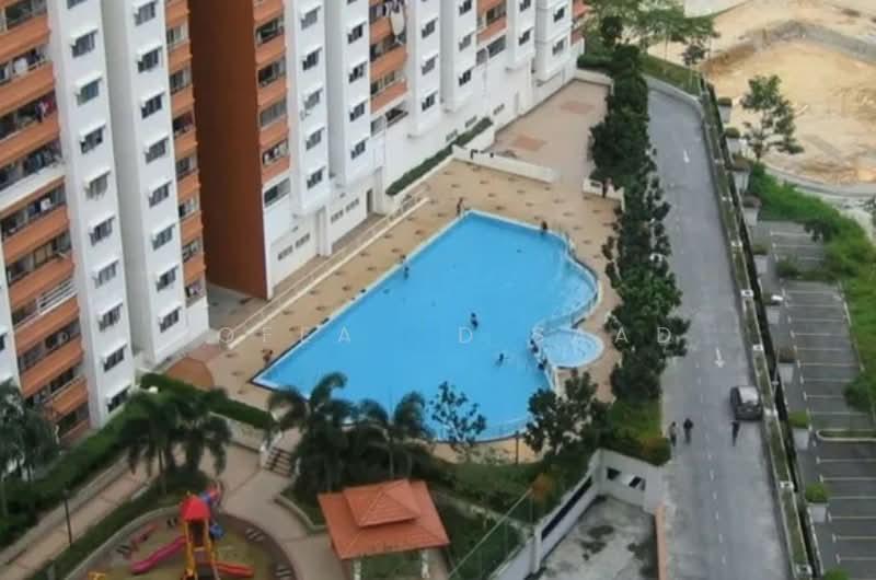 Flora Damansara Apartment - 5
