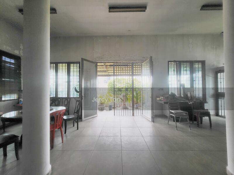 Taman United - 3