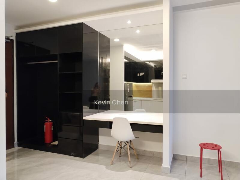 Symphony Tower (Menara Simfoni) - 3