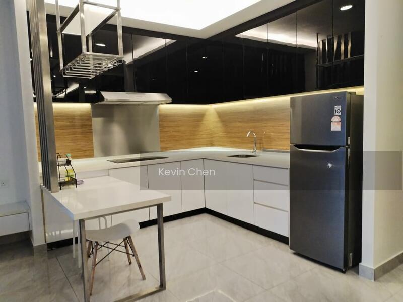 Symphony Tower (Menara Simfoni) - 4