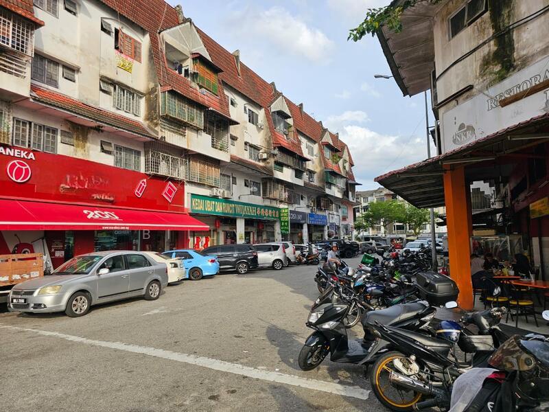 Taman Kosas - 4