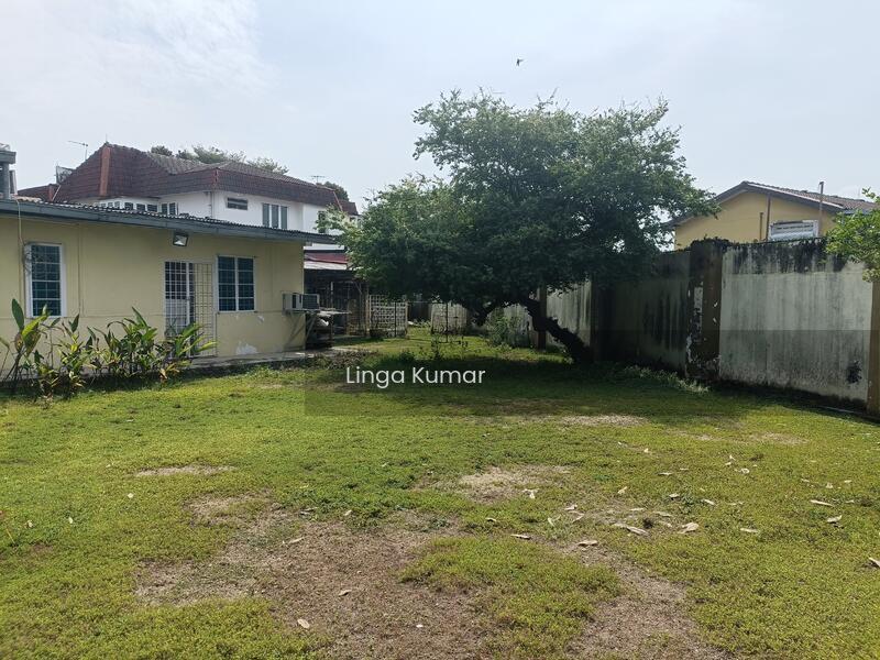 Seksyen 4 , Petaling Jaya, Selangor - 3