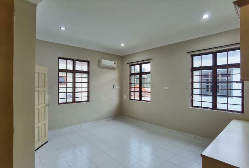Taman Mansion - 5