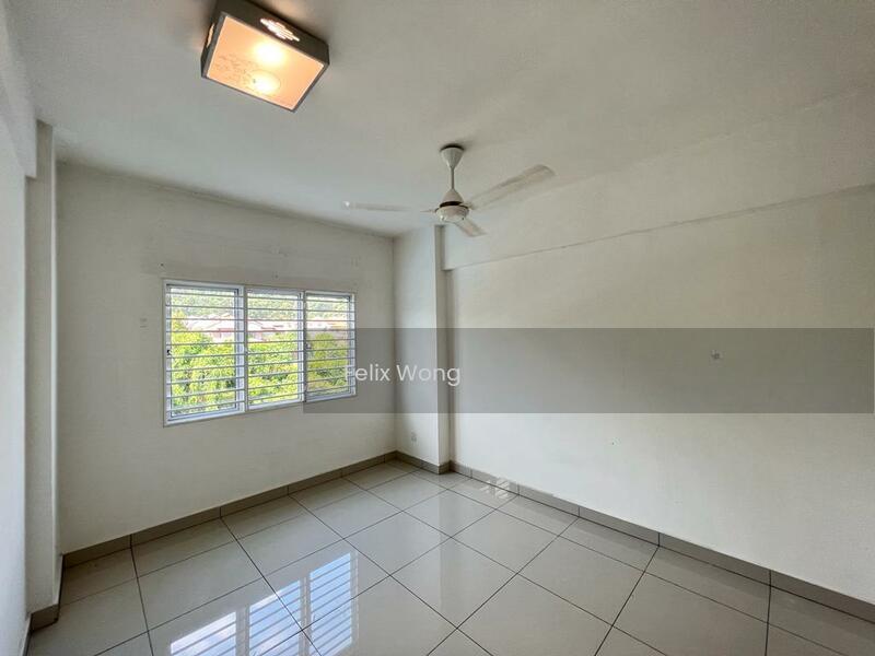 Hijauan Puteri Condominium - 4