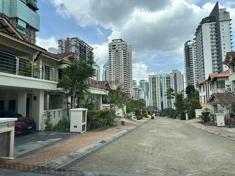 Amarin Kiara - 4