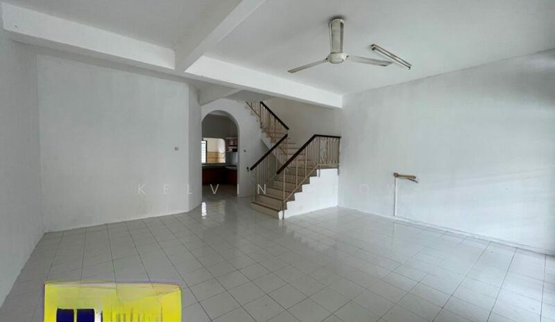 Menglembu Impiana Adril Double Storey House - 2