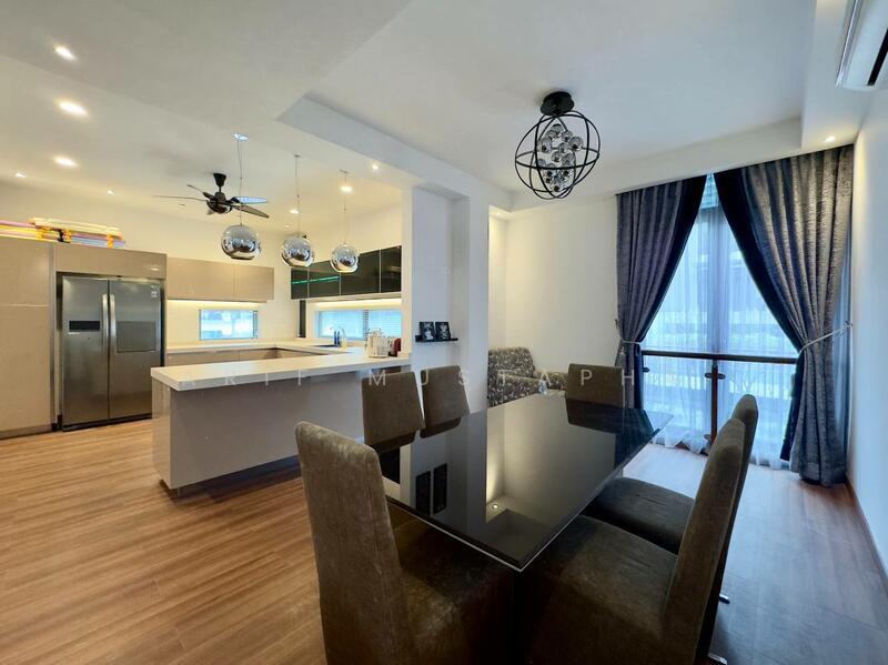 Mozart, Symphony Hills - 1