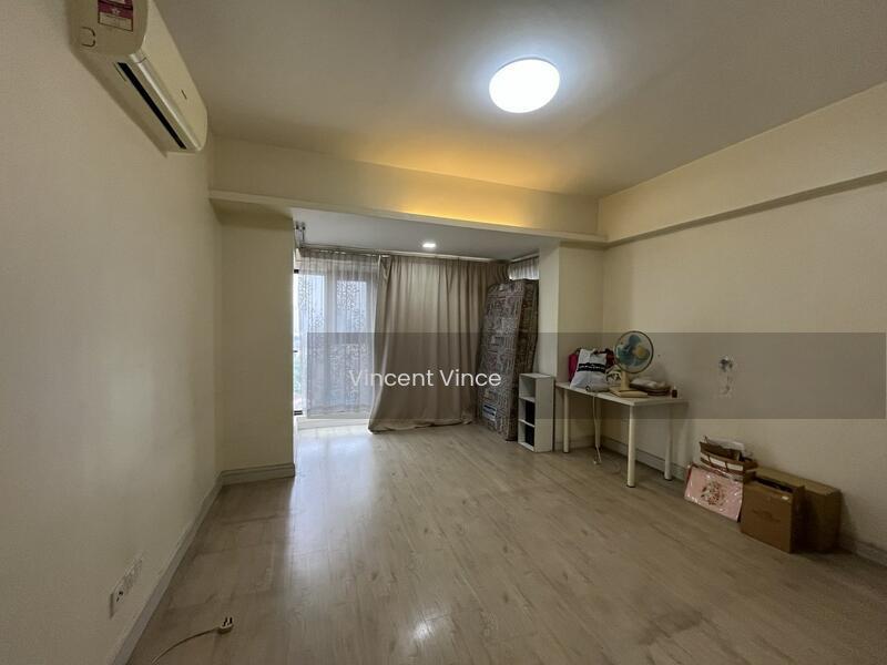 Royalle Condominium - 3