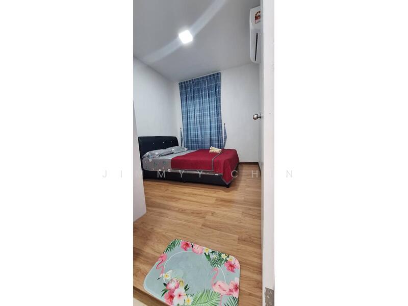 Roxy Apartment - 4
