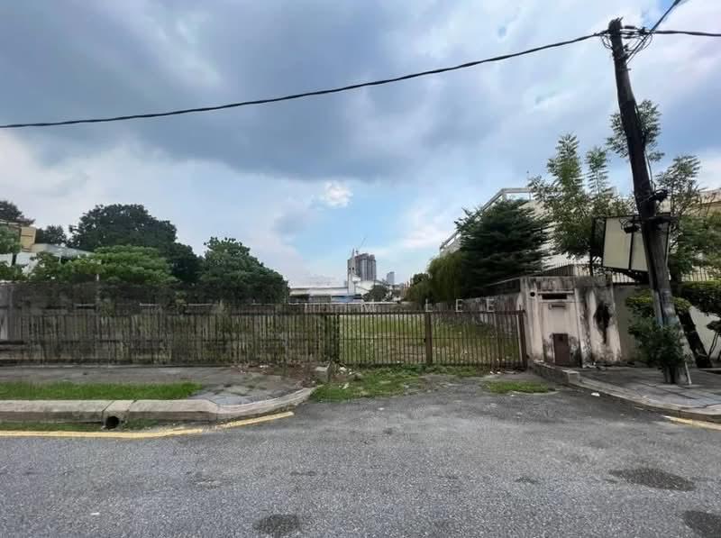 Kampung Datuk Keramat - 1