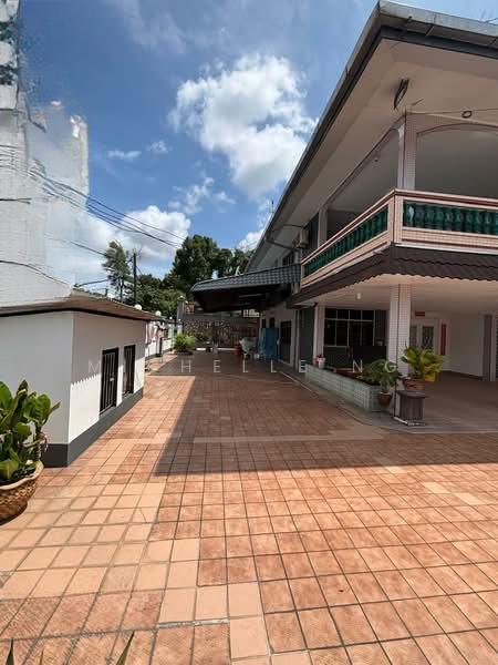 Taman Tasek Double Storey Bungalow - 3