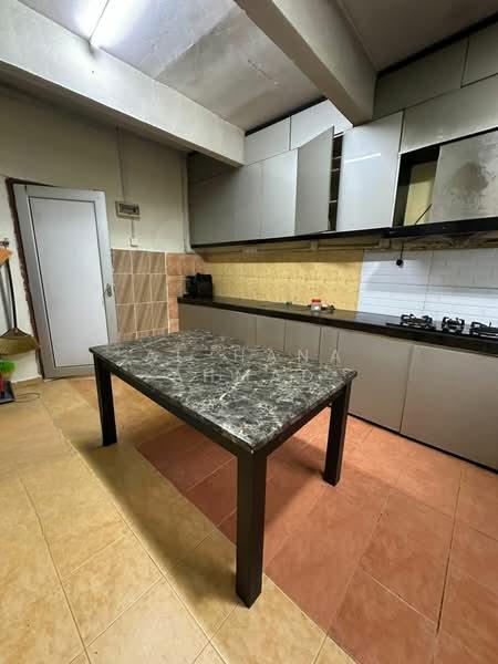 Bandar Saujana Putra, JLN SP 7/6 - 5