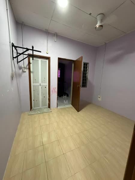 Bandar Saujana Putra, JLN SP 7/6 - 4