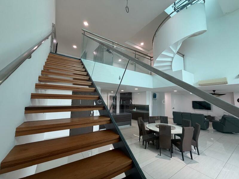 The Light Collection IV - 5