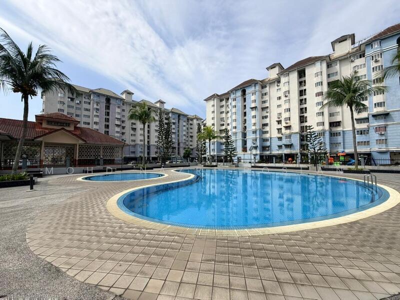 Tasik Heights Apartment - 1